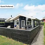 Casa de Férias 6 Person In Tranekaer-by Traum