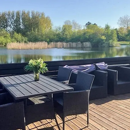 6 Person In Tranekaer-by Traum * Tranekær