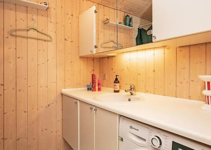 6 Person In Tranekaer-by Traum Ferienhaus *