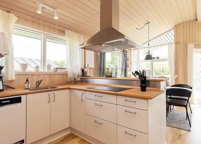 6 Person In Tranekaer-by Traum Tranekær