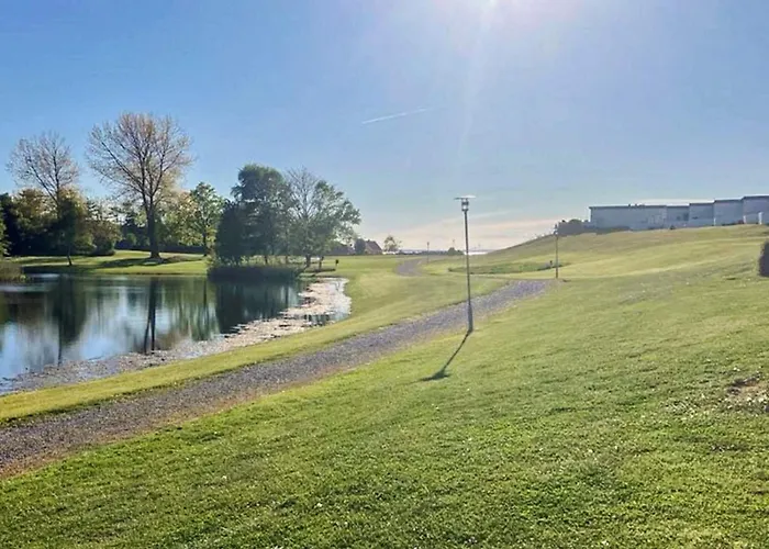 6 Person In Tranekaer-by Traum * Tranekær